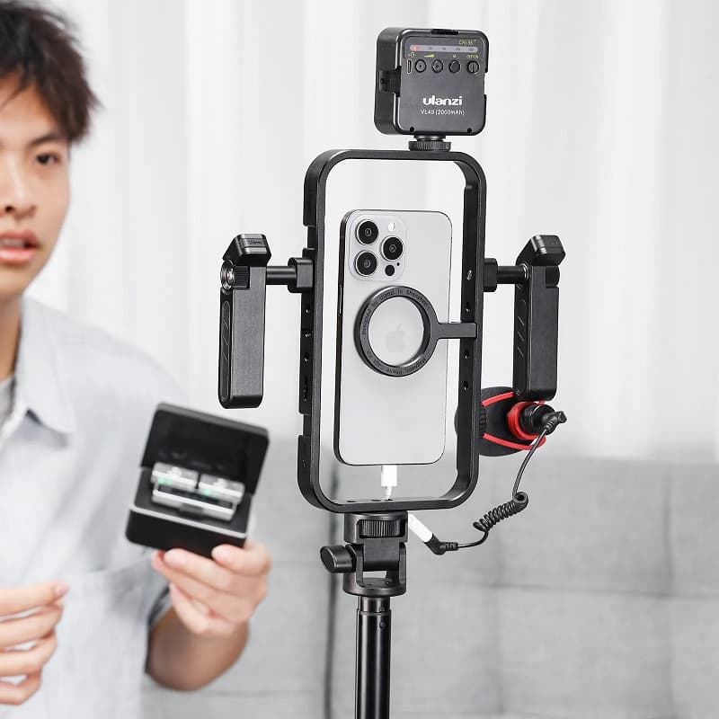 Ulanzi MG-001 Phone Cage Grip Stabilizer for Vlogging & Filmmaking thumbnail 3