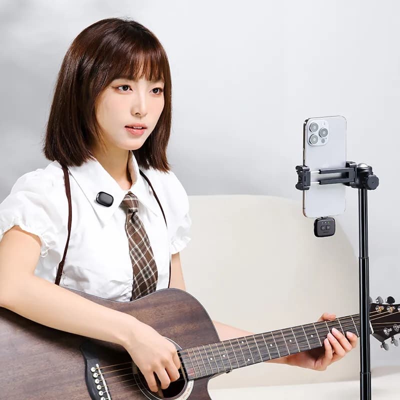 Ulanzi A30 Wireless Microphone – Compact & Powerful Audio thumbnail 5
